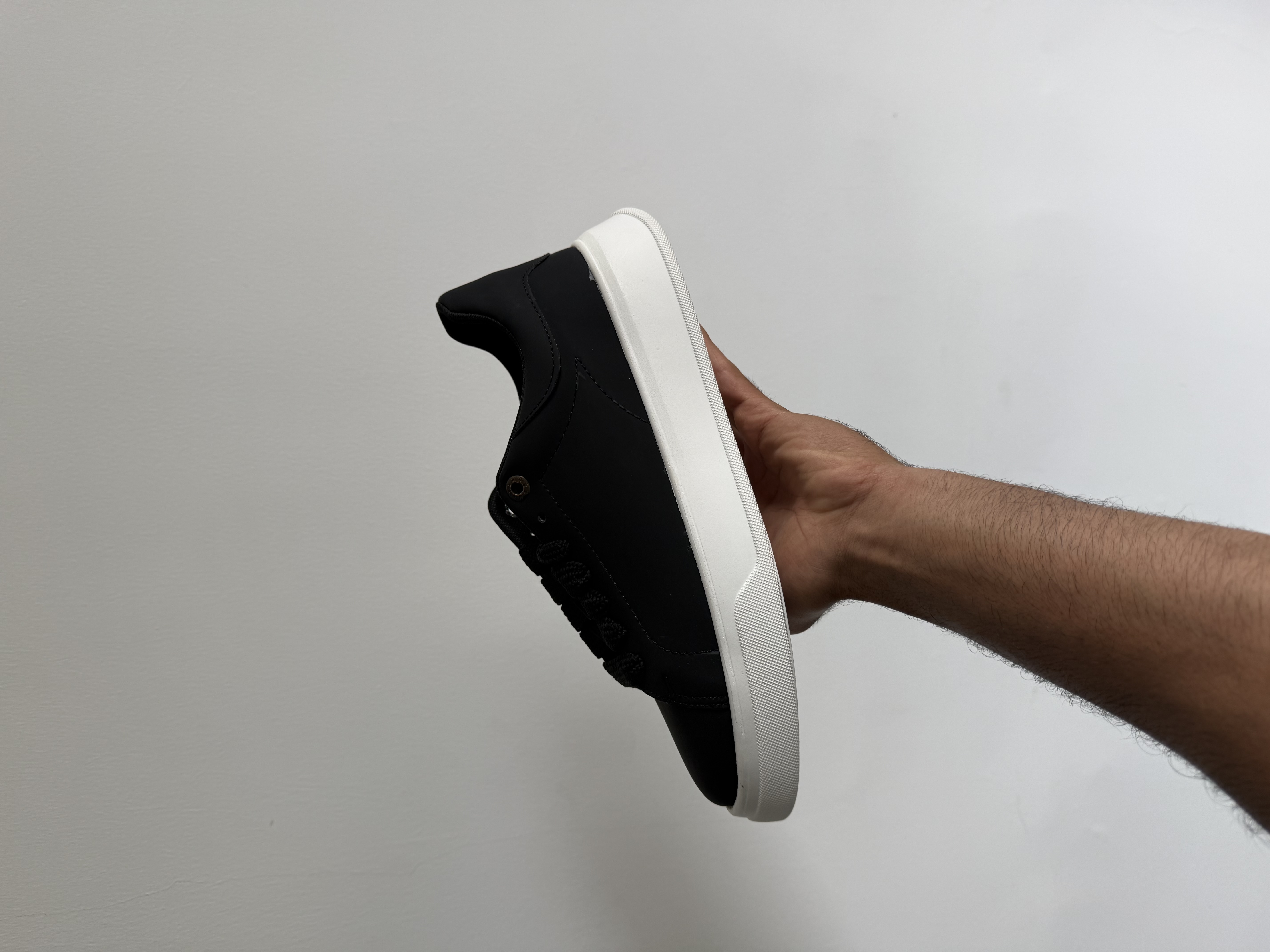 ونس مشکی LV) V1