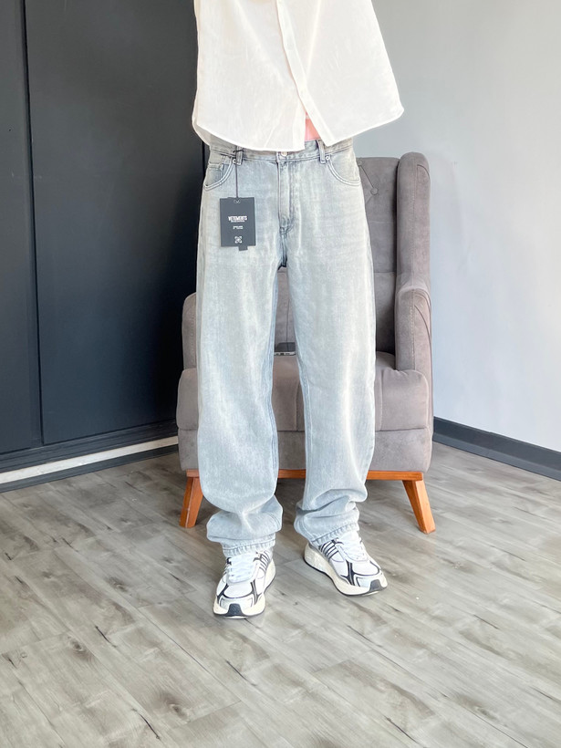 شلوار جین بگ استایل طوسی vetements